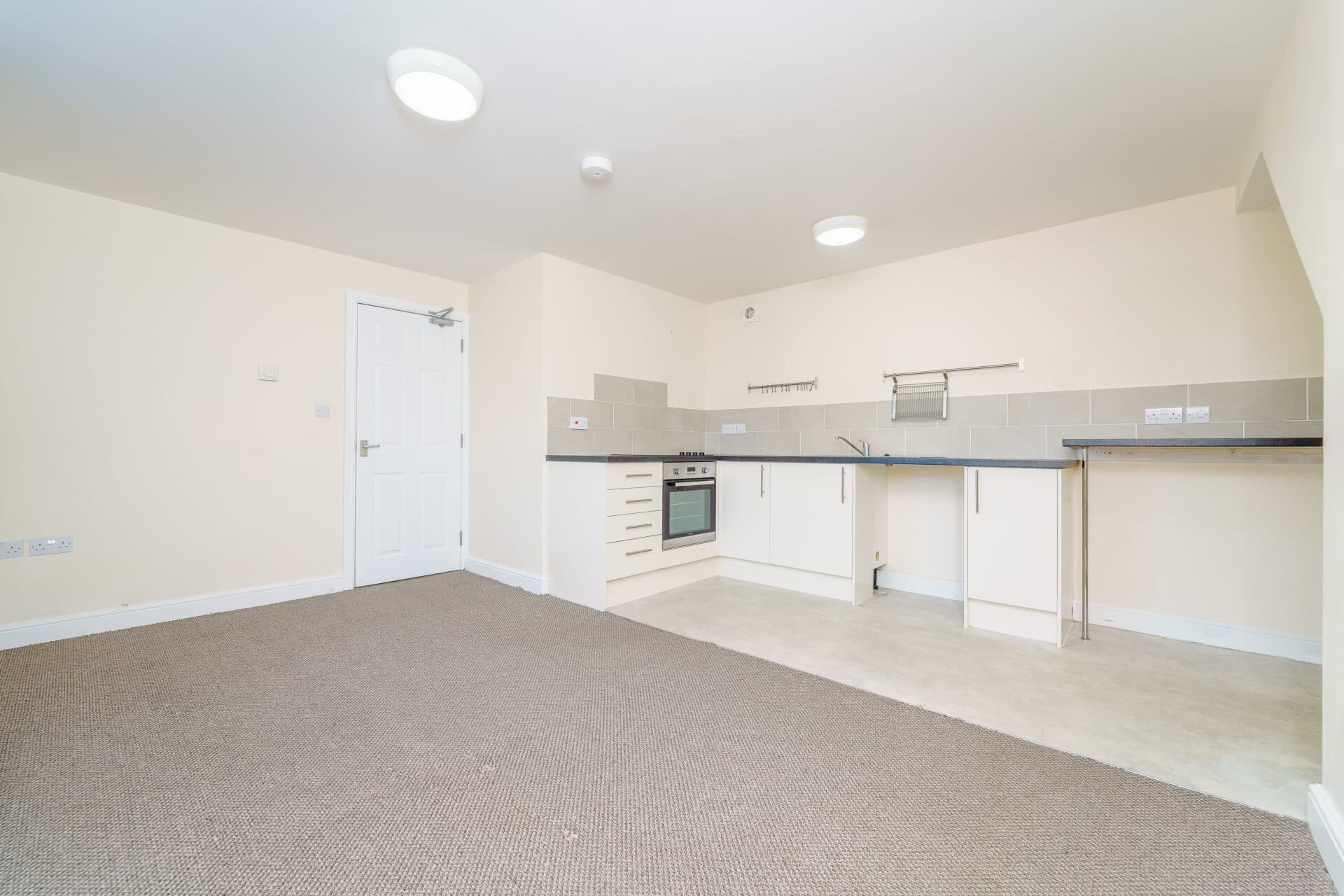 Liverpool Road, Buckley, CH7