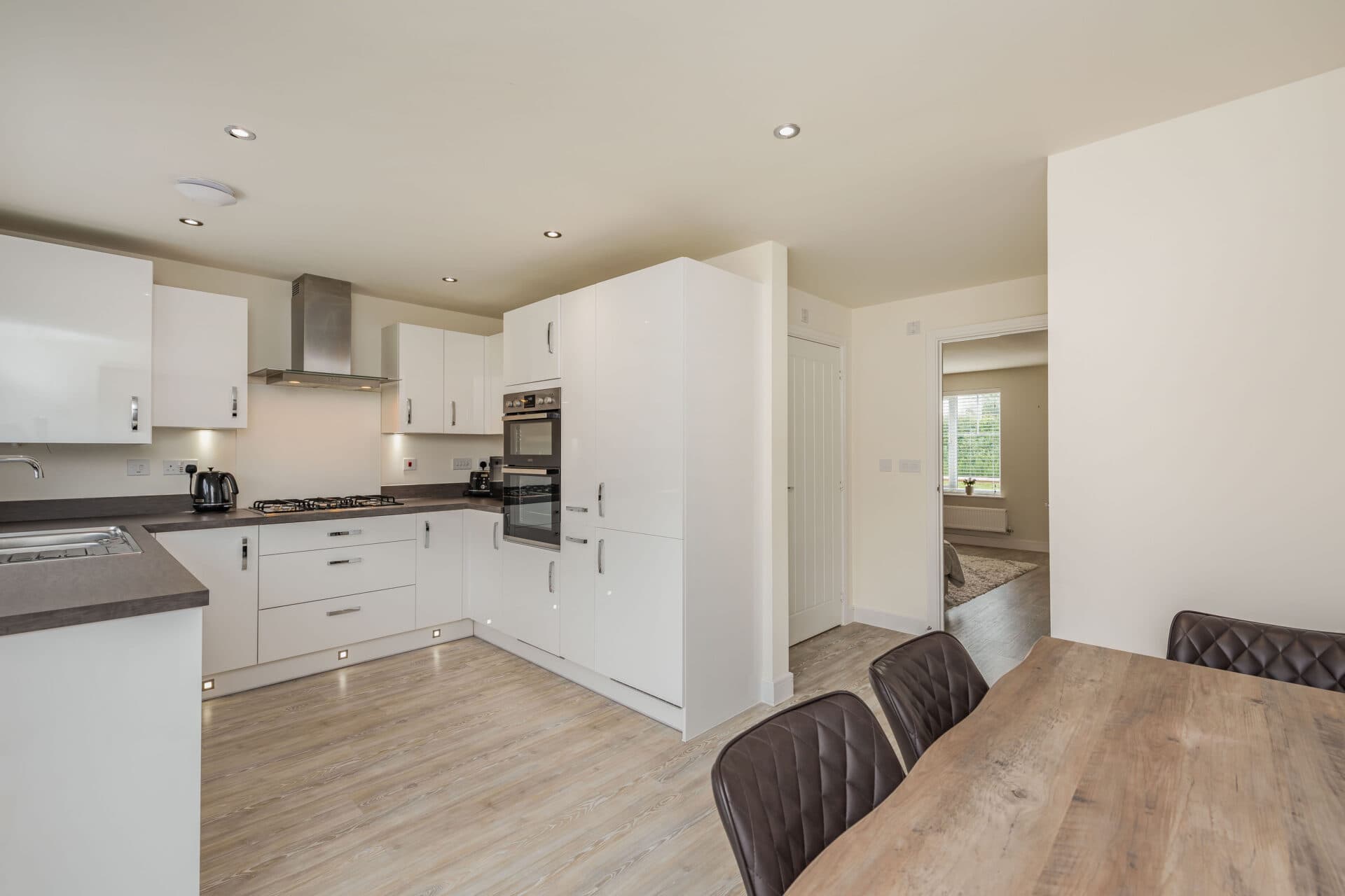 Emperor Avenue, Chester, CH4