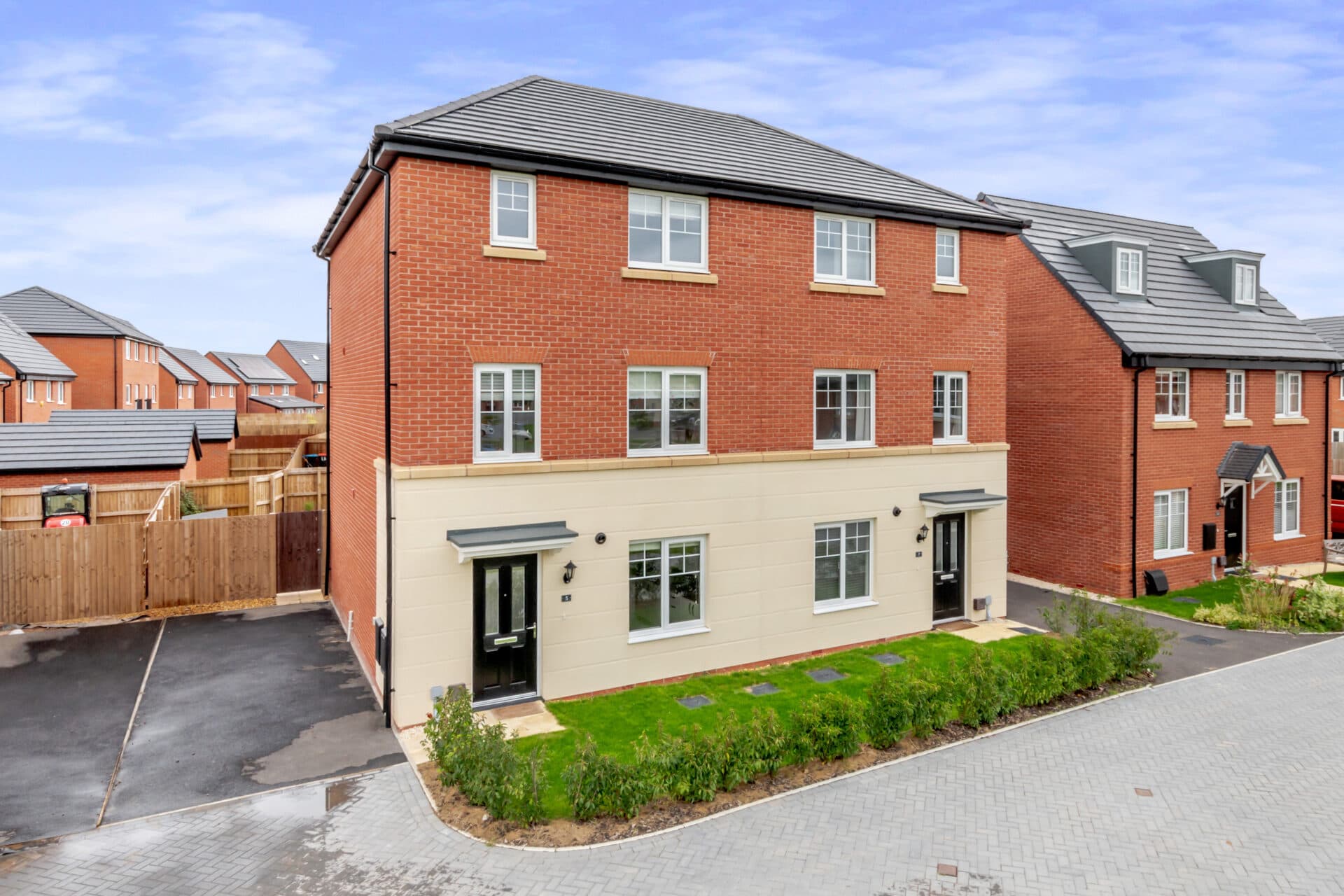 Gladius Square, Chester, CH4