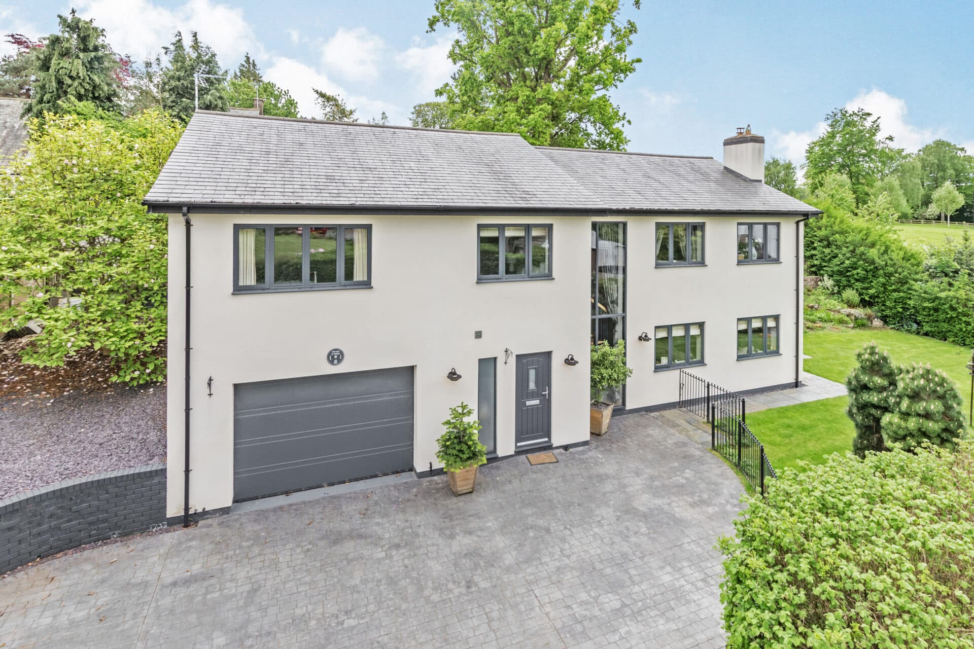 Groomsdale Lane, Hawarden, CH5