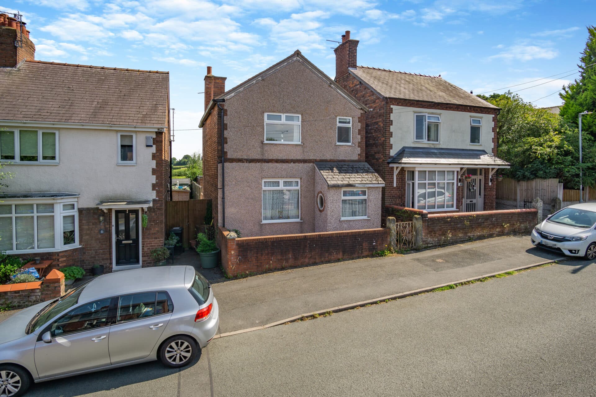 Hillside, Hawarden, CH5