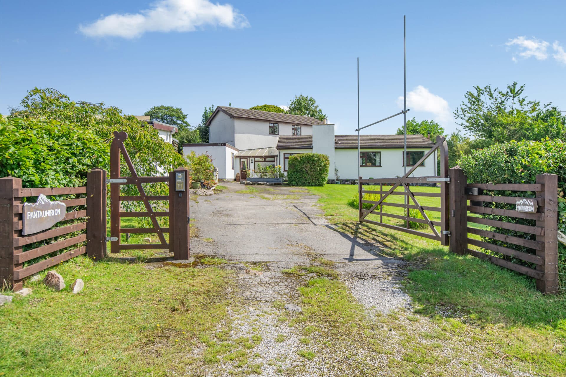 Wern Road, Rhosesmor, CH7