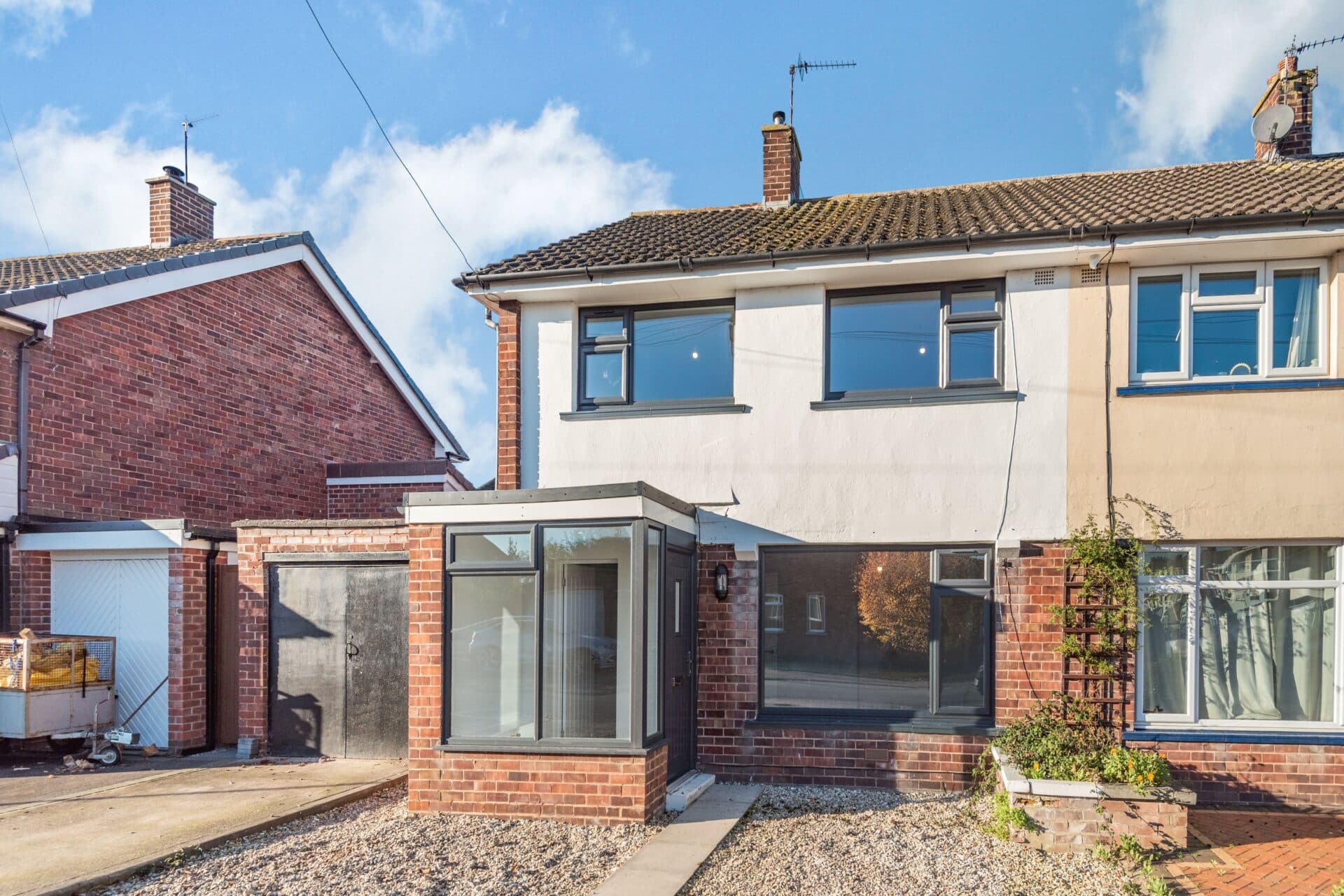 Simonstone Road, Broughton, CH4