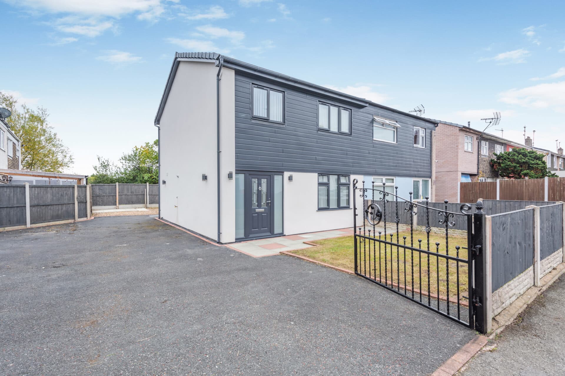 Marnel Drive, Pentre, CH5