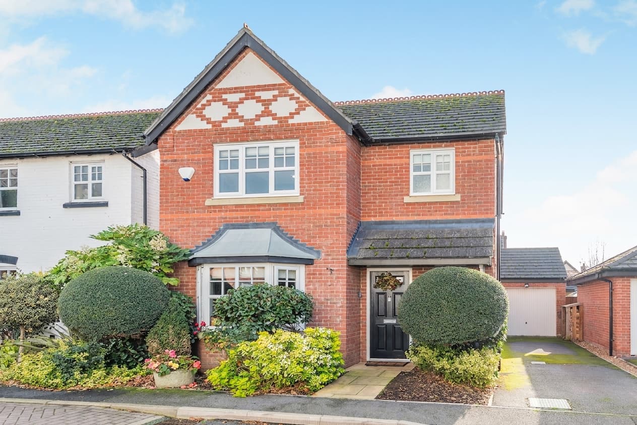 Granary Close, Milton Green, CH3