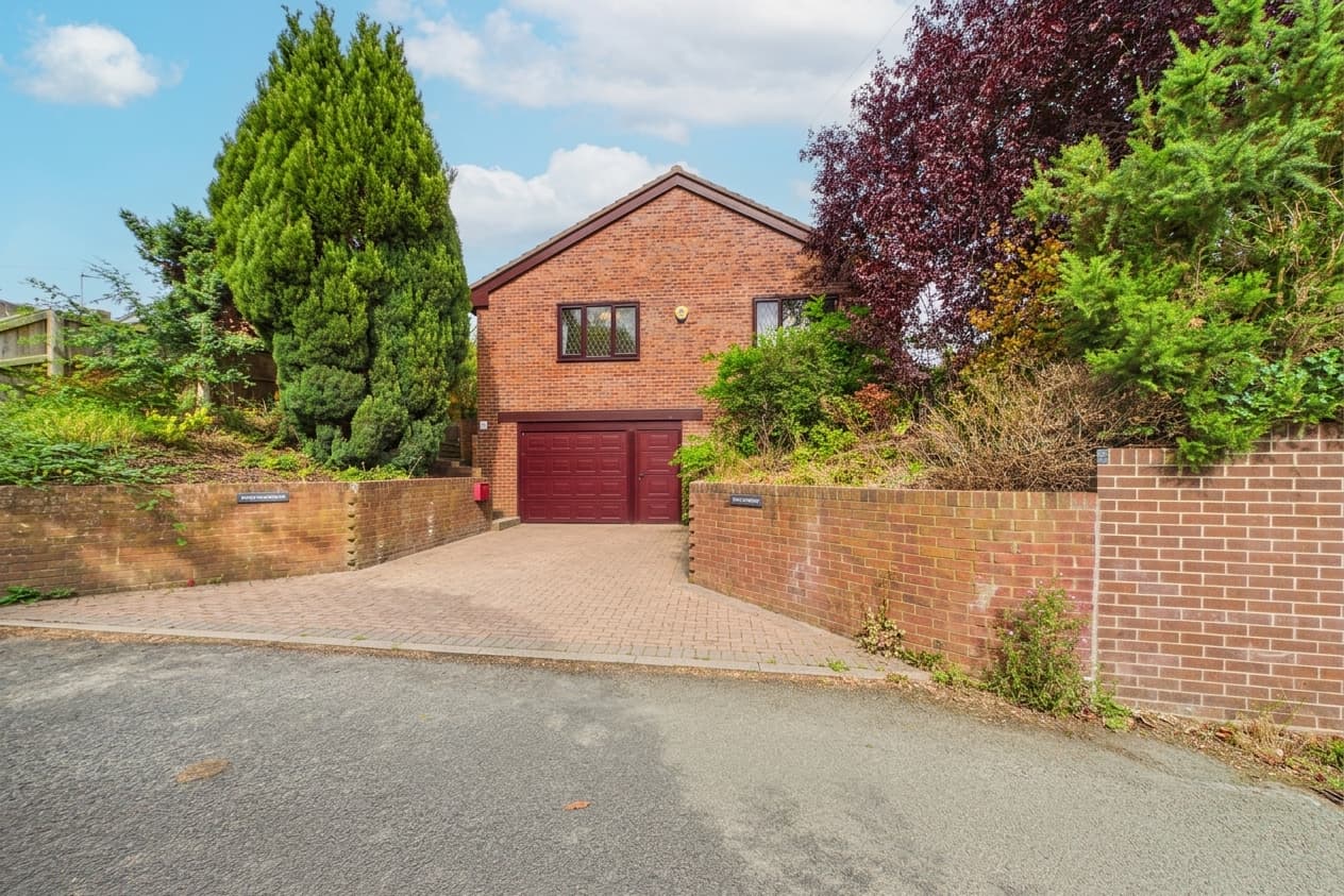 Leaches Lane, Mancot, CH5