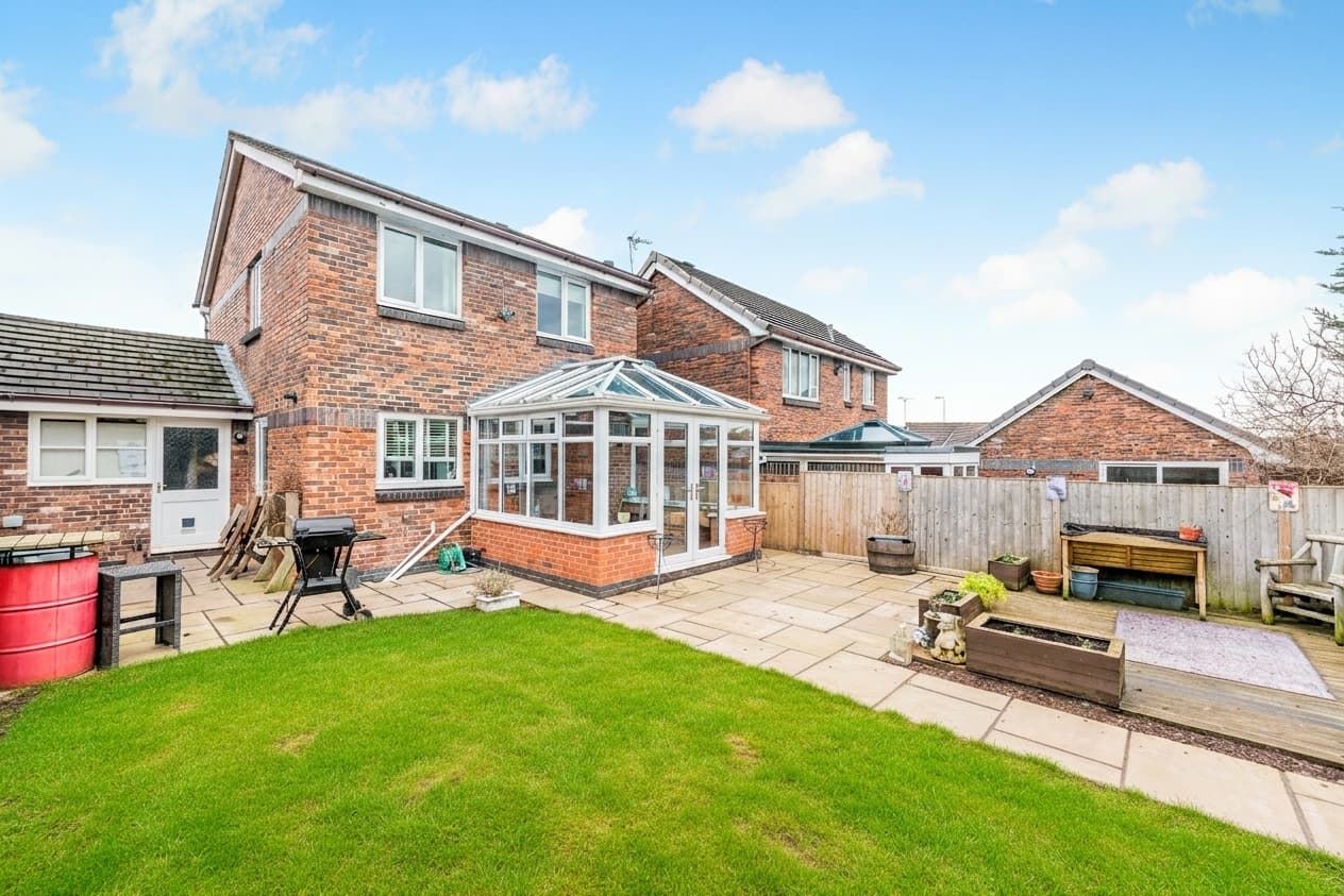 The Pryors, Tarvin, CH3