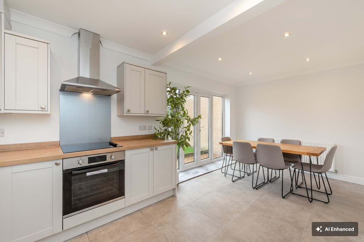 Gladstone Road, Broughton, CH4