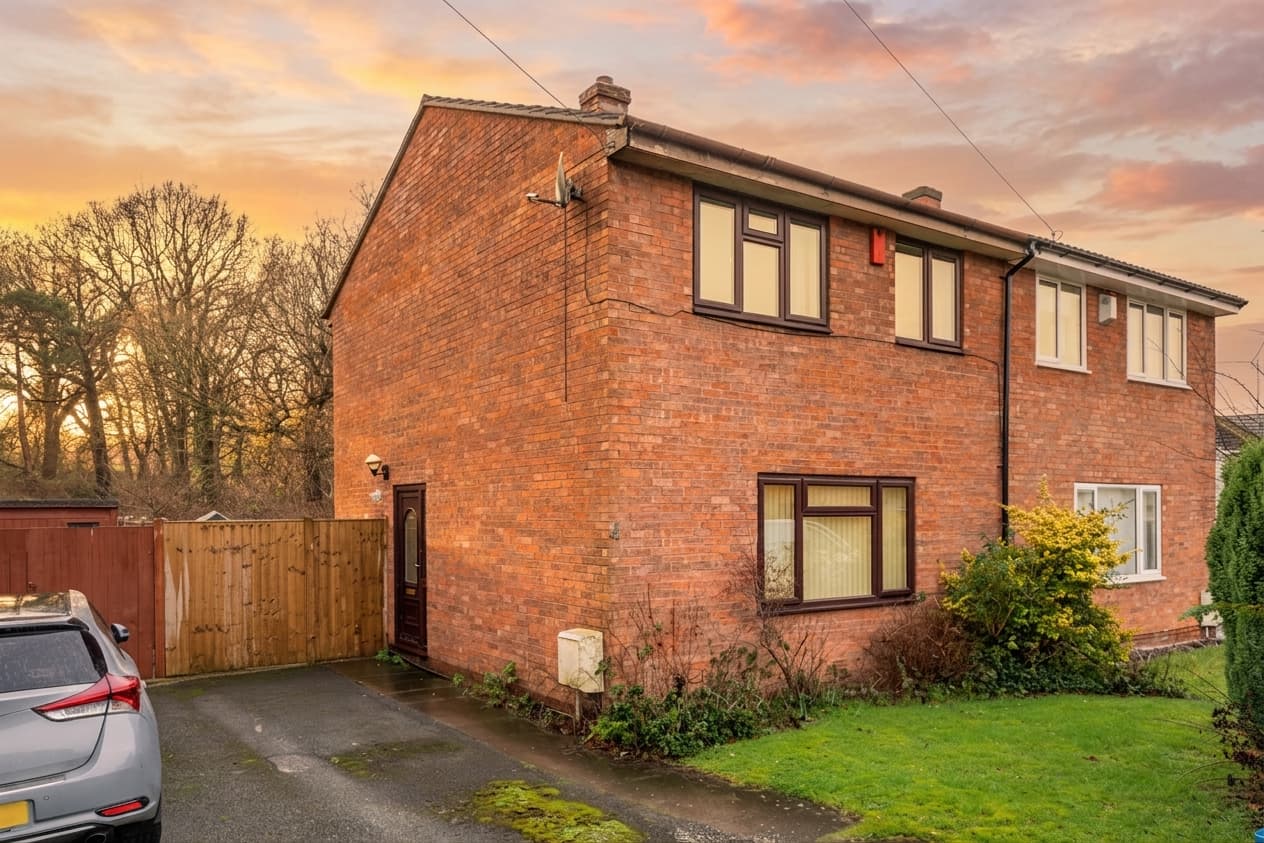 Woodlands Court, Mancot, CH5