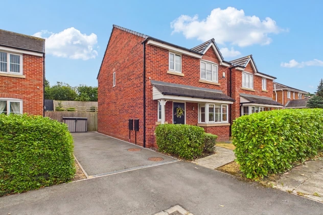 Vickers Way, Broughton, CH4