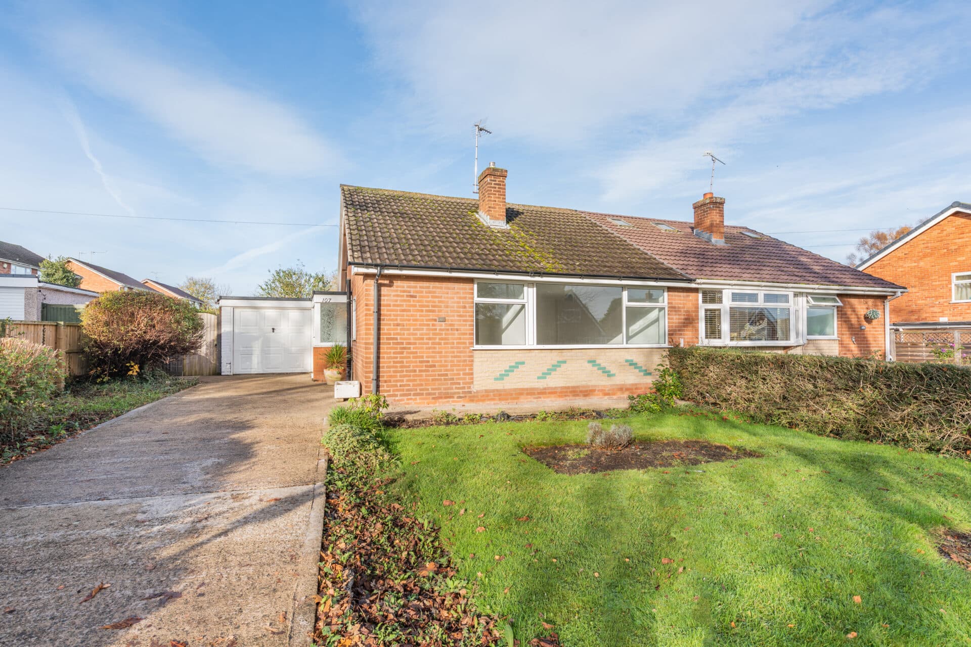 Broughton Hall Road, Broughton, CH4