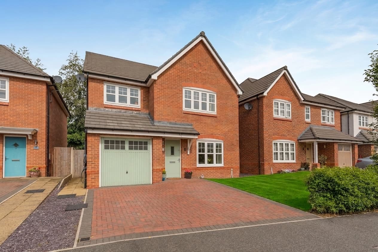 Hawthorn Way, Penyffordd, CH4